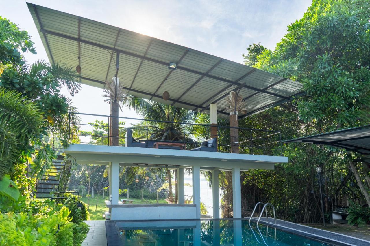 Villa Sarakkuwa Pamunugama Bagian luar foto