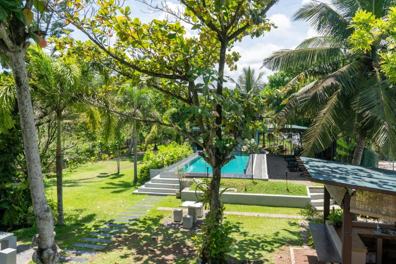 Villa Sarakkuwa Pamunugama Bagian luar foto